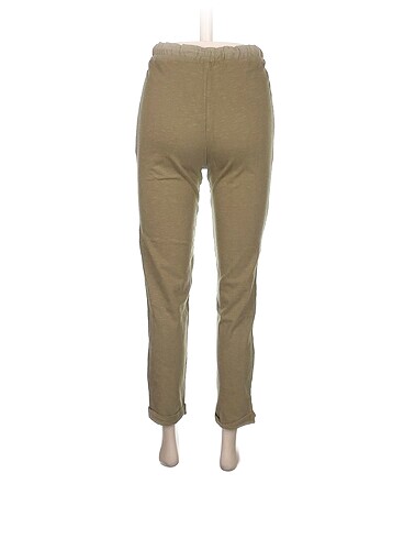 m Beden Pull and Bear Düz Kesim %70 İndirimli.