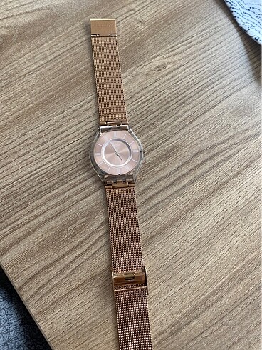 Swatch rose saat