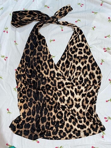 Leopar crop