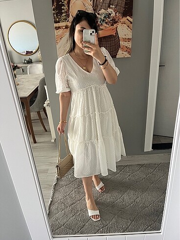 LC Waikiki Fisto elbise