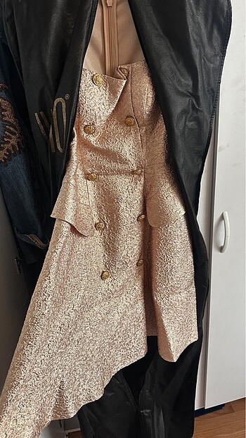 Rose gold elbise