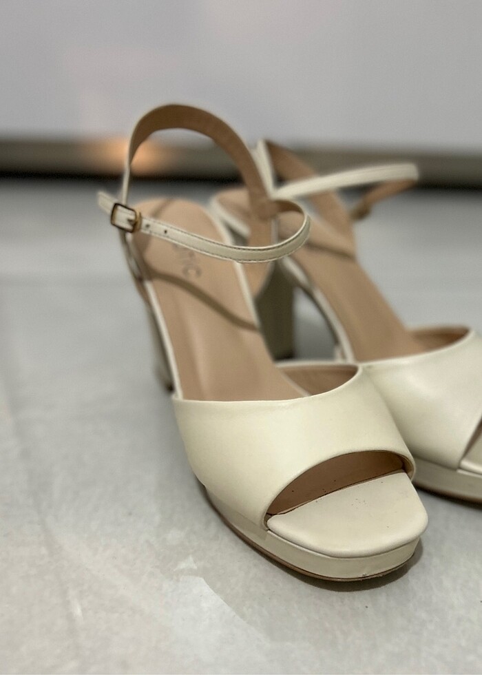 ÖZEL GÜN AYAKKABI - Görsel 3