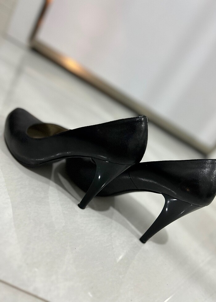 HAKİKİ DERİ TOPUKLU AYAKKABI - Görsel 2