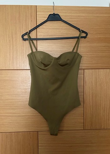 m Beden Zara Komisol Body