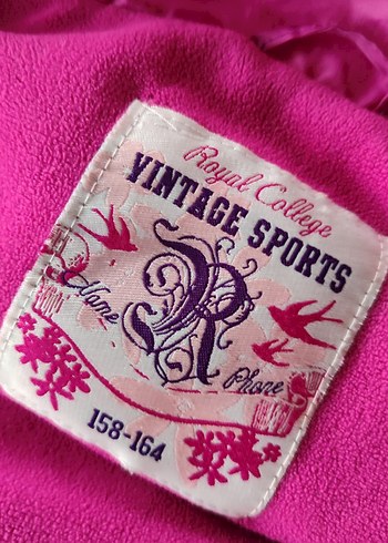 Pembe Düğmeli Kız Yeleği - Görsel 3