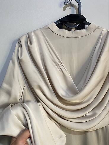 bej rengi abiye tesettüre uygun - Görsel 3