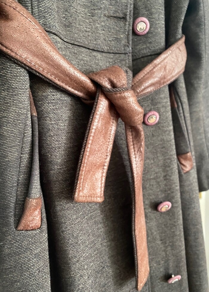 düğme detaylı kaban - Görsel 5