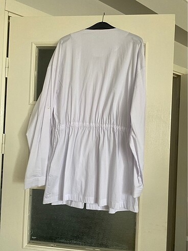 beyaz fermuarlı gömlek - Görsel 4