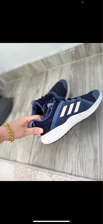 Spor ayakkabı