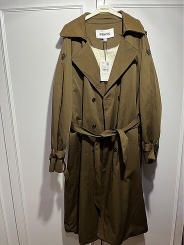 İpekyol trenchcoat