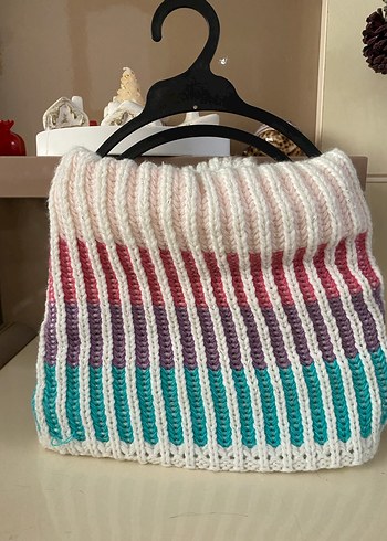 Renkli İşlemeli Örgü Çocuk Bere ve Boyunluk - Görsel 3