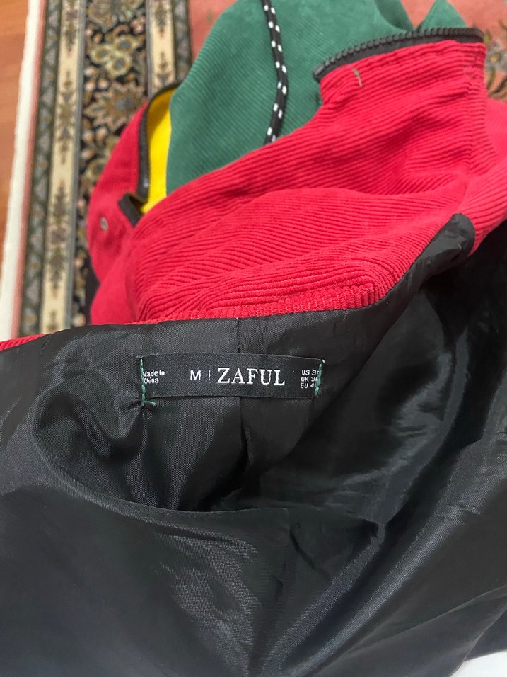 Renkli Kapüşonlu Düğmeli Kadın Ceket - Görsel 5