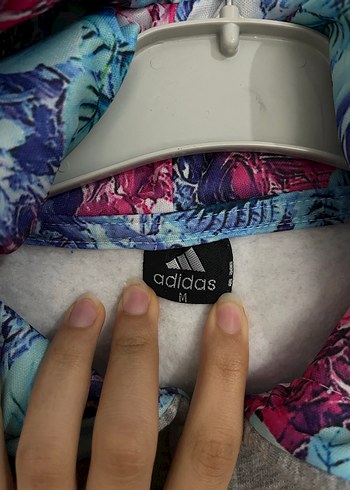 Kızlar için Gri Kapüşonlu Adidas Sweatshirt - Görsel 2