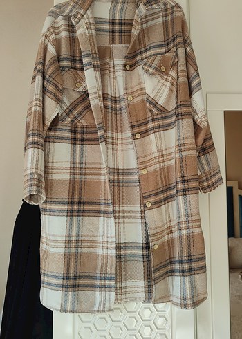 Bej Ekose Pamuklu Düğmeli Kadın Gömlek - Görsel 4