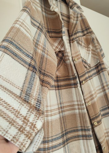 Bej Ekose Pamuklu Düğmeli Kadın Gömlek - Görsel 2