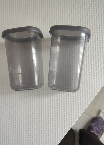 Gri Plastik Saklama Kabı - Görsel 2