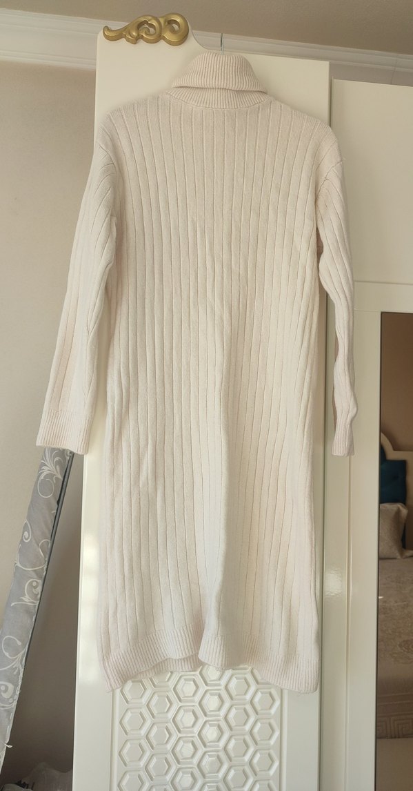 Beyaz Uzun Kollu Boğazlı Triko Kadın Kazak - Görsel 3