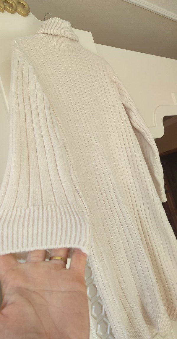 Beyaz Uzun Kollu Boğazlı Triko Kadın Kazak - Görsel 2