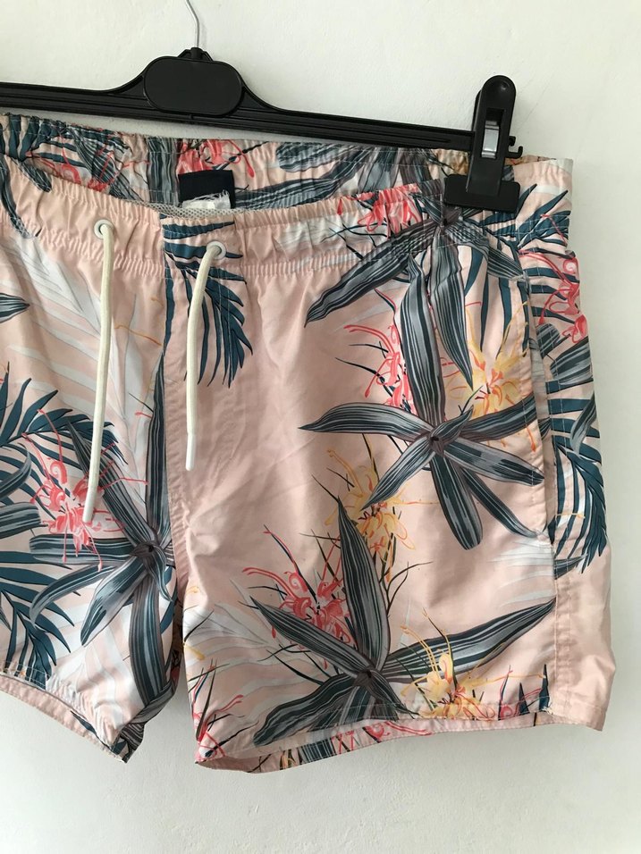 Desenli Erkek Şort - Görsel 3