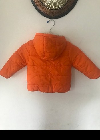 LCW ECO Turuncu Kapüşonlu Erkek Çocuk Şişme Mont - Görsel 4