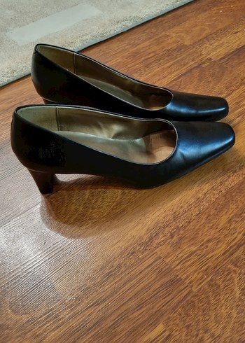 38 numara siyah deri ayakkabı - Görsel 3