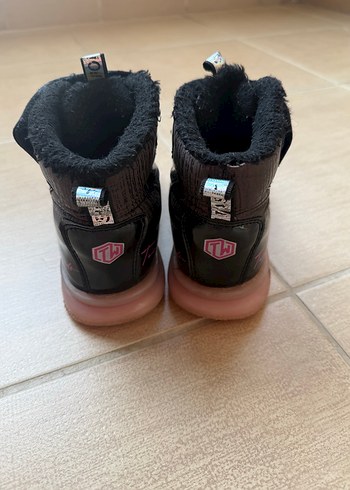 Kız çocuk bot - Görsel 3