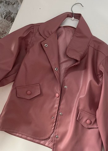 Pembe Deri Düğmeli Kız çocuk - Görsel 3