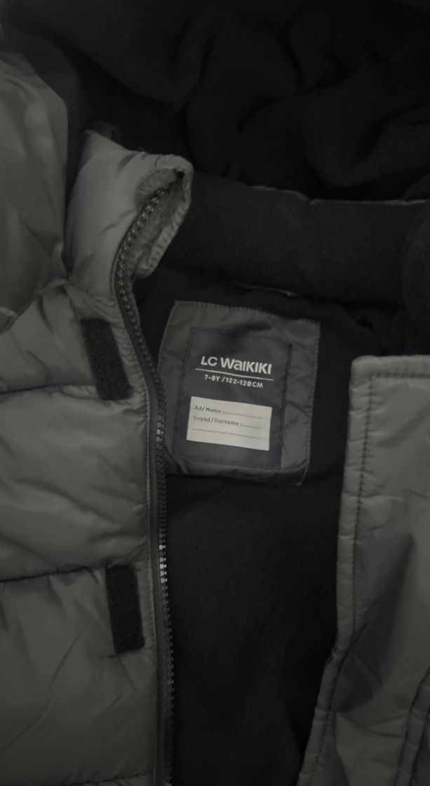 Çocuk Siyah Lc wakiki kaban , Fermuarlı, Rahat Kesim 7 8 yaş ço - Görsel 5