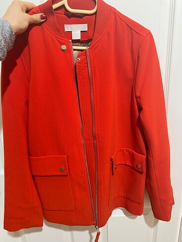 xs Beden kırmızı Renk H&M nar çiçeği ceket