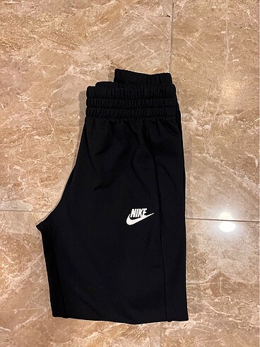 Standart Beden Beden Nike eşofman kız çocuk