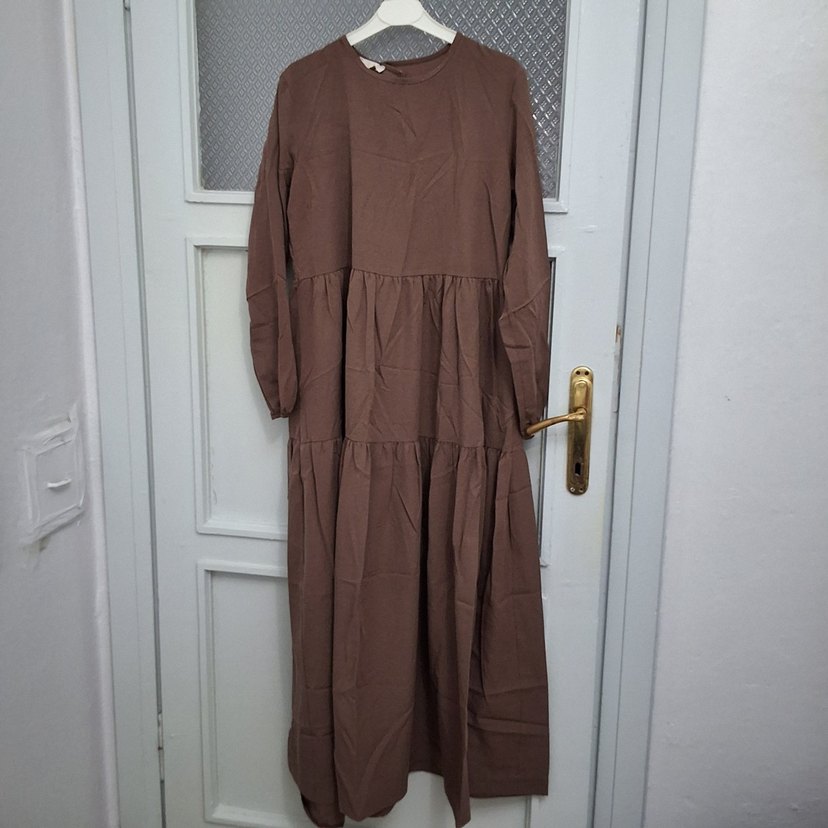 kahverengi uzun tesettür elbise - Görsel 2