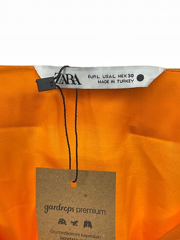 l Beden turuncu Renk Zara Bluz %70 İndirimli.