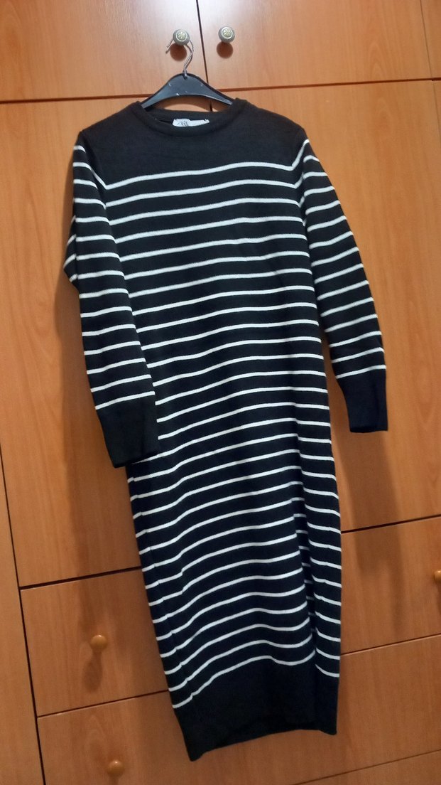 Siyah Beyaz Çizgili Uzun Kollu Triko Elbise - Görsel 2