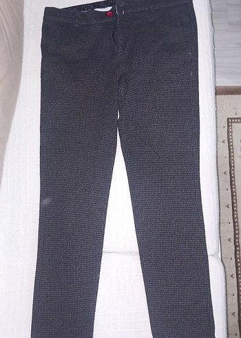 Gri Regular Fit Kemerli Kadın Pantolon - Görsel 2