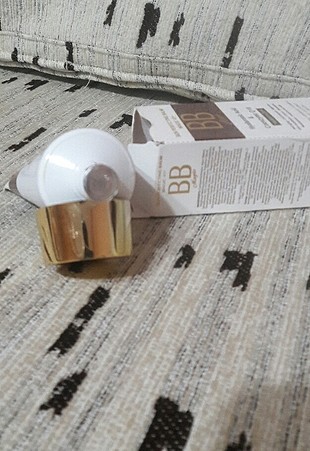 Farmasi bb 45 yaş üstü medium dark