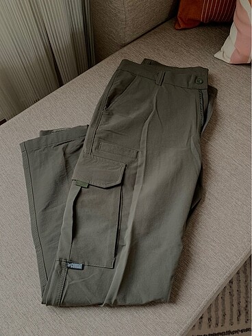 Combat marka taktik pantolon.