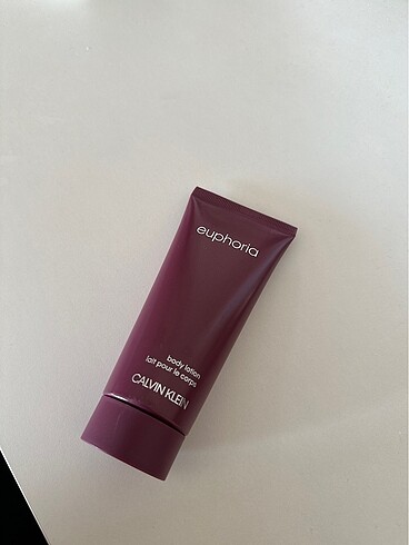 Calvin Klein Euphoria Vücut Losyonu