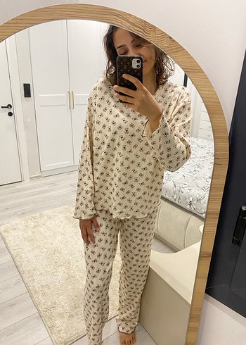 Bej Ayıcık Desenli Uzun Kollu Rahat Pijama Takımı - Görsel 5