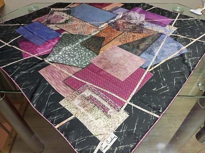 Beden Pierre cardin eşarp