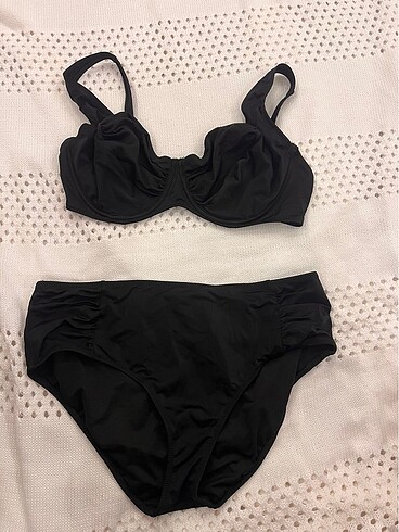 Büyük beden siyah bikini