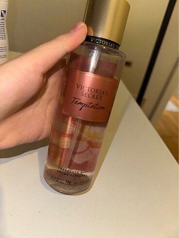  Beden Victoria?s secret temptation vucut spreyi