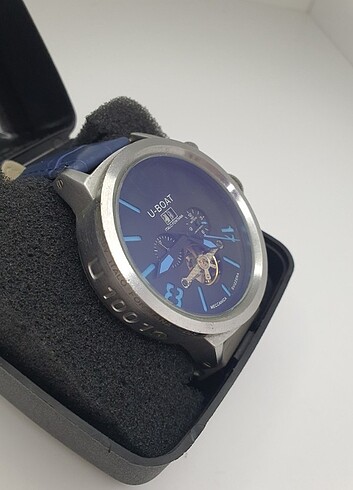 U-Boat otomatik kol saati  - Görsel 3