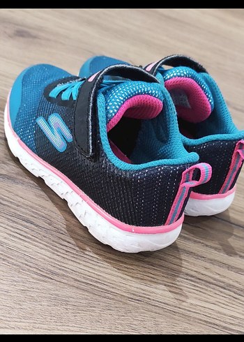 Kız Çocuk orjinal skechers - Görsel 2