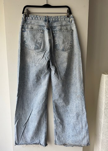 Diz Yırtık Detaylı Salaş Mavi Midi Kot Pantolon - Görsel 3