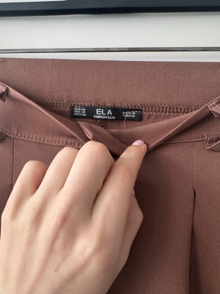 Kahverengi Pileli Kadın Kumaş Pantolon - Görsel 2