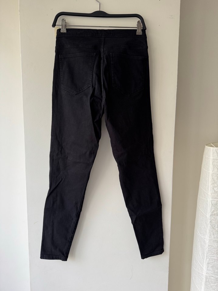 Siyah Fermuarlı Kadın Slim Fit Midi Pantolon - Görsel 3