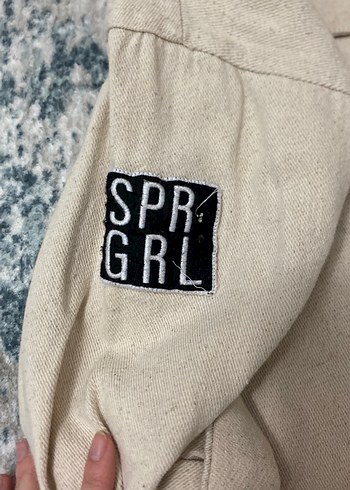 Bej Uzun Kollu Düğmeli Keten Gömlek - Görsel 3