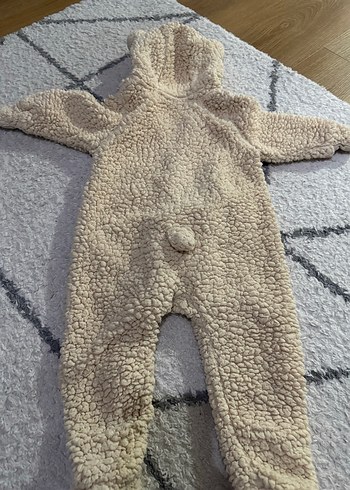 Bej Peluş Bebek Tulumu - Görsel 3