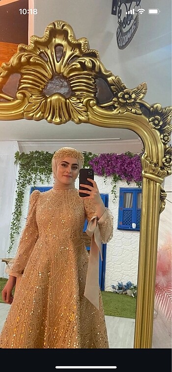 Nişan elbisesi