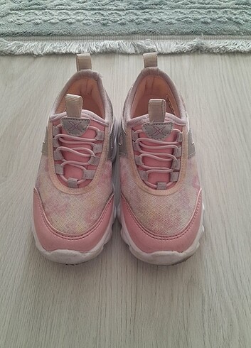 Kız çocuk ışıklı spor ayakkabı - Görsel 4